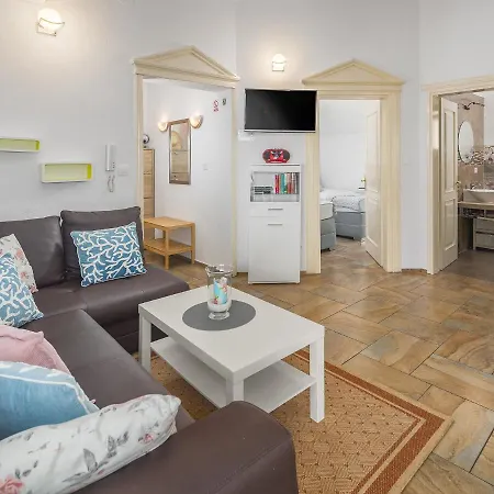 House Ana & Marina With Private Pool And Garden * Buici (Istria)